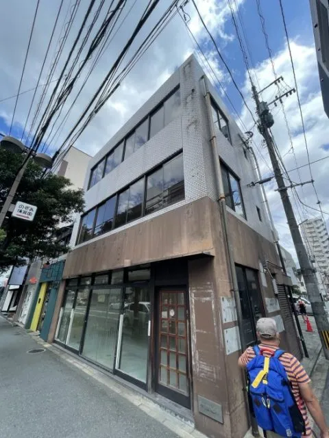 博多店舗モルタル造形